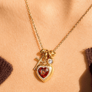 Sacred Heart Necklace - Nadare Co.