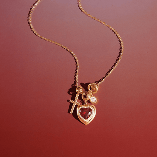 Sacred Heart Necklace - Nadare Co.