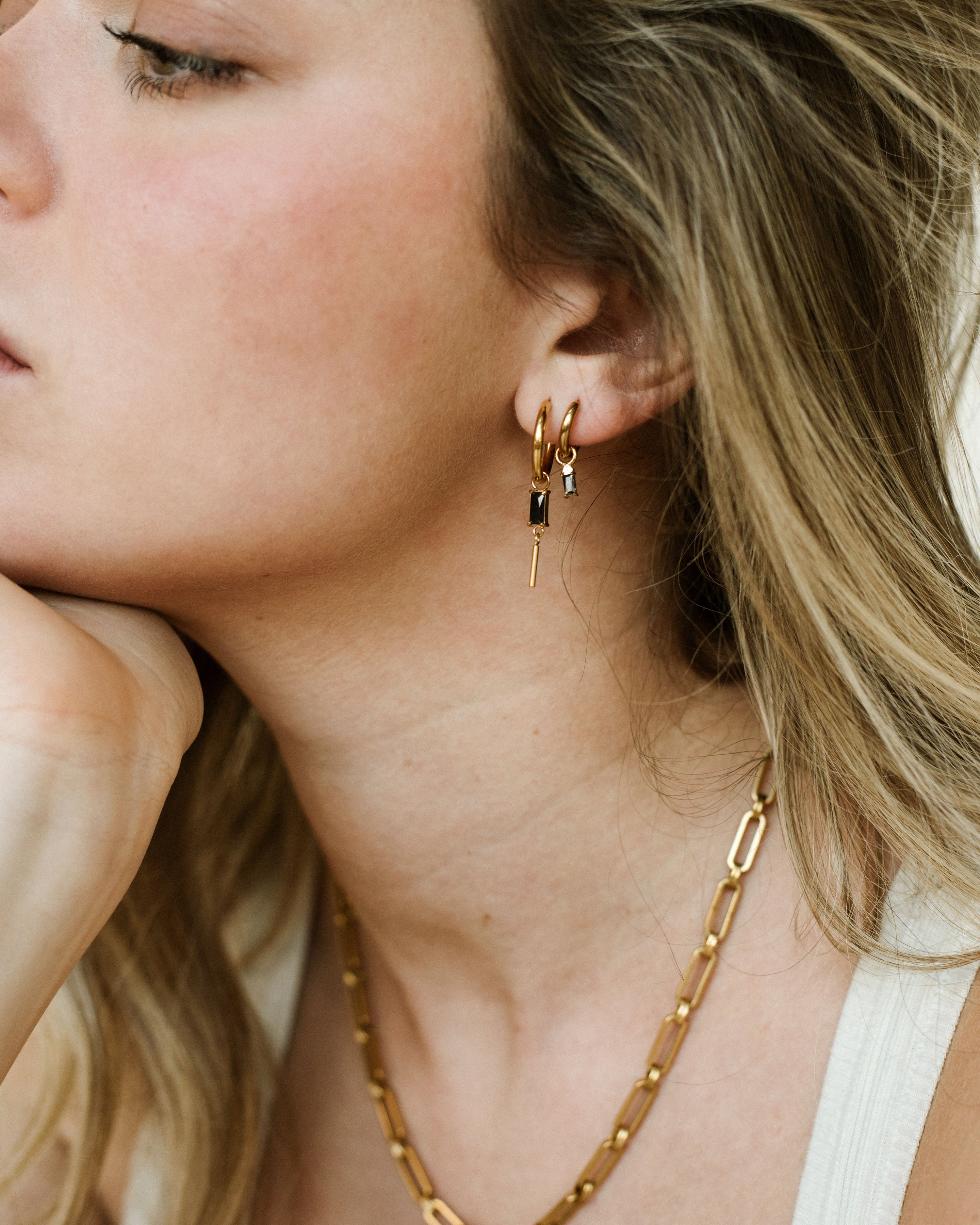 Single Black Rectangle Charm - Nadare Co.